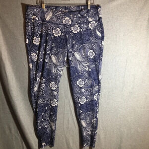Womens Old Navy Leggings Blue White Paisley Casual Workout Athleisure Athletic